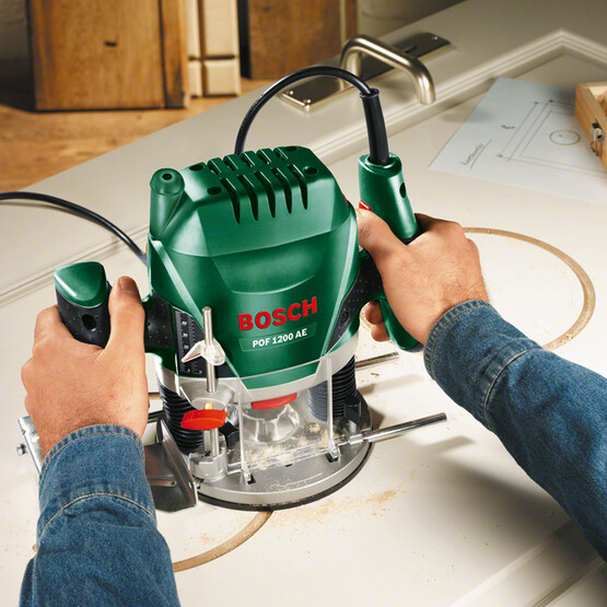 Bosch POF AE 1200 W Dikey Freze Makinesi  