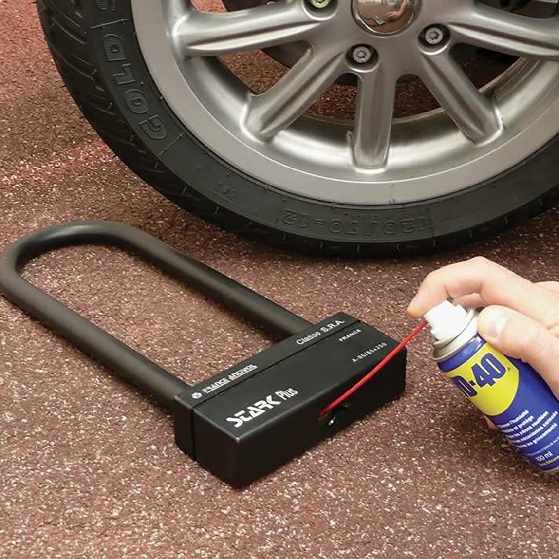    WD-40 Pas Sökücü Yağlayıcı ve Koruyucu 200 ml 