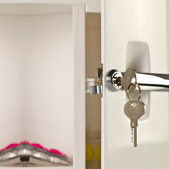 Primanova Banyo/Ecza Dolabı Kilitli Beyaz 
