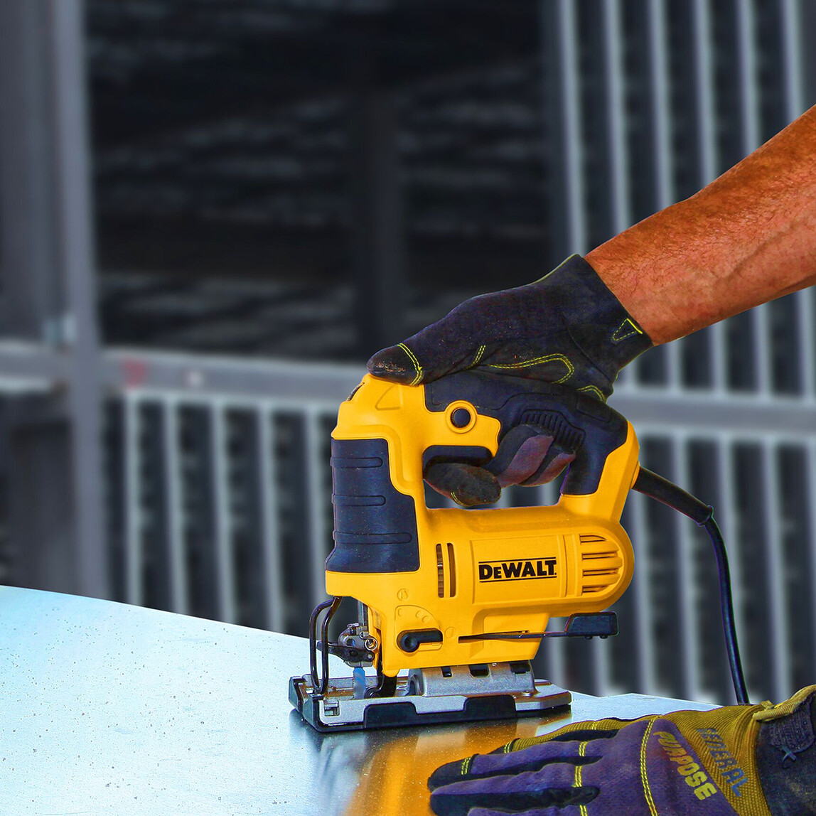    Dewalt DWE349-TR 650W 85mm Dekupaj Testere 