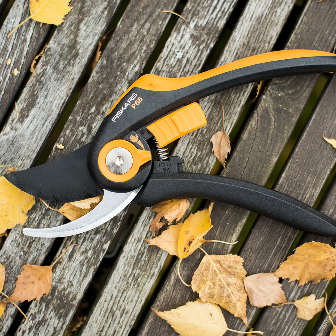    Fiskars 111610 Smartfit Budama Makası  