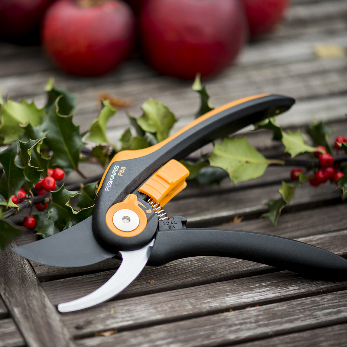    Fiskars 111610 Smartfit Budama Makası  