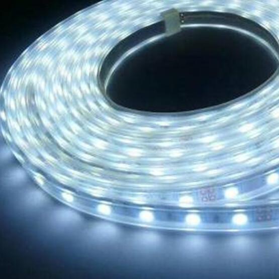 Tek-iş Üç Çipli Dış Mekan Şerit Led 5 metre Beyaz 