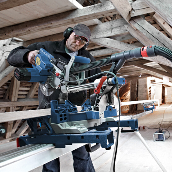Bosch Profesyonel GCM-8SJL 1600W 30mm Gönye Testere 