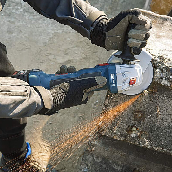 Bosch GWS 180 Akülü Profesyonel Taşlama Makinesi -Solo (Akü ve Şarj Cihazı Dahil Değildir.)
