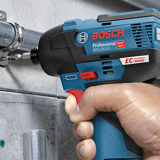 Bosch Profesyonel GDR-12V-110 12V 2.5 Ah Li-ion Akülü Darbeli Somun Sıkma Makinesi 