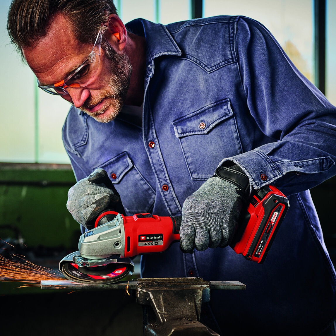    Einhell Axxio 18/115 mm Kömürsüz Avuç Taşlama Makinesi -Solo (Akü ve Şarj Cihazı Dahil Değildir.) 