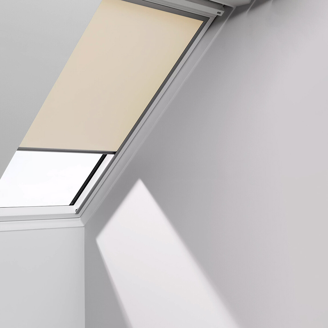    Velux Yeni Nesil Siesta Stor 94x140cm Dkl Pk08 1085s 