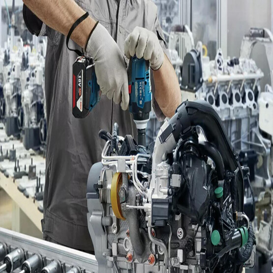 Bosch Profesyonel GDS 18V-400 5 Ah Çift Akülü Li-ion Darbeli Akülü Vidalama  