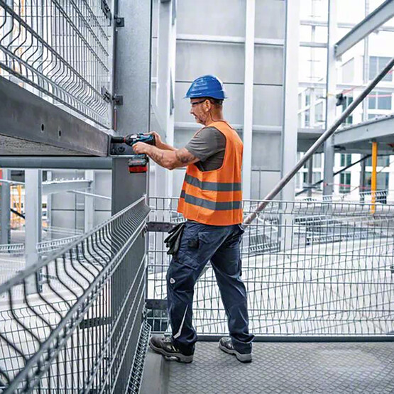Bosch Profesyonel GDS 18V-1050 H 5 Ah Çift Akülü Li-ion Darbeli Akülü Vidalama  
