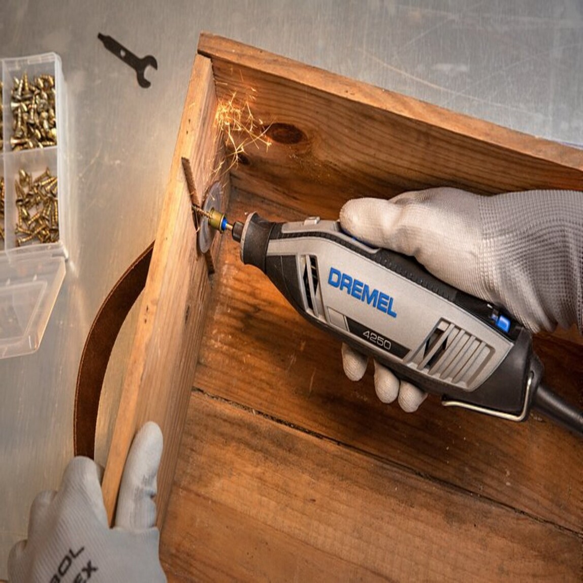    Dremel 4250 (4250-35) El Motoru  