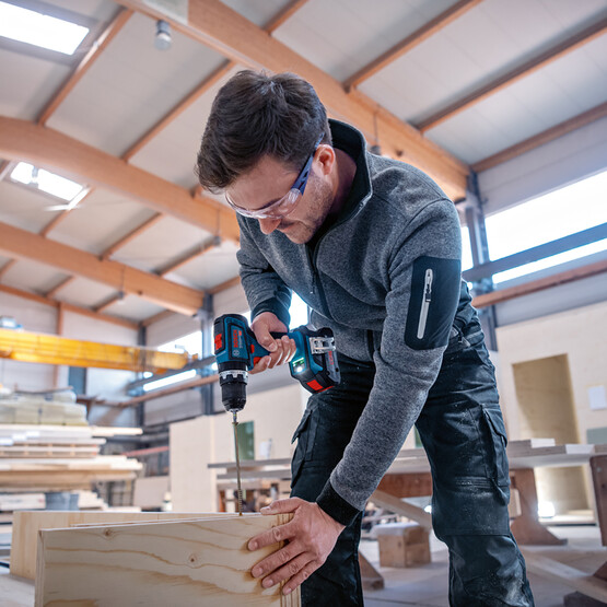 Bosch GSB 18V-90 C 2x5.0 Ah. Profesyonel Darbeli Akülü Vidalama 