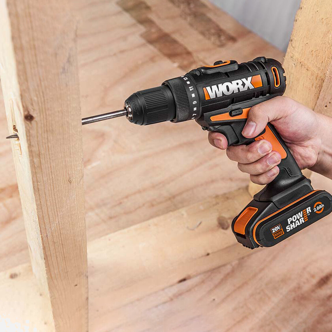    Worx WX108 20 V 2 Ah Çift Akülü Li-ion Darbesiz Akülü Matkap   