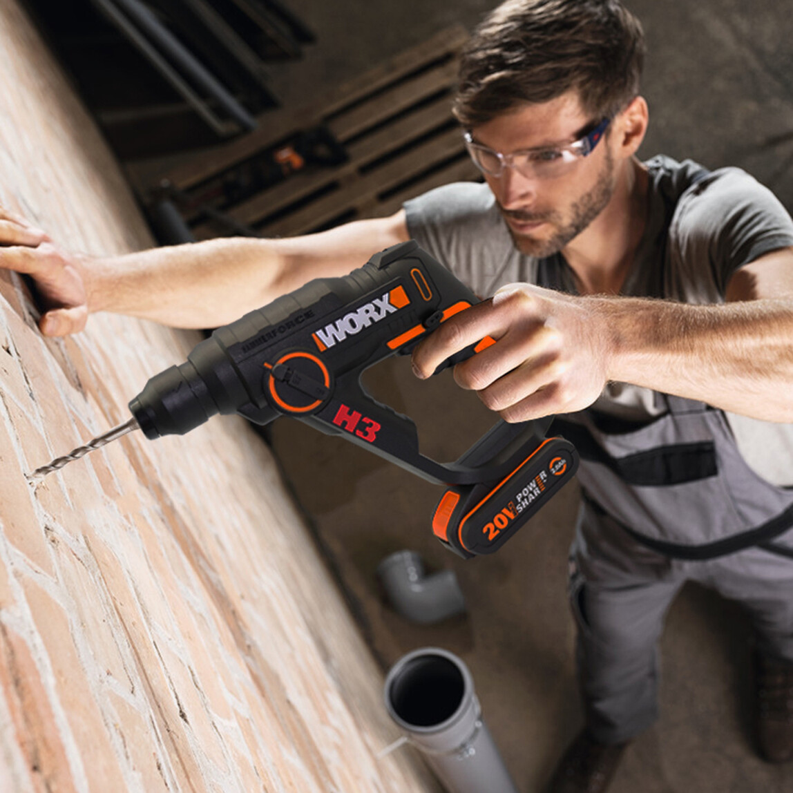    Worx WX390.1 20 V 2 Ah Çift Akülü Li-ion Darbeli Akülü Matkap + 8 Adet Uç + Mandren  