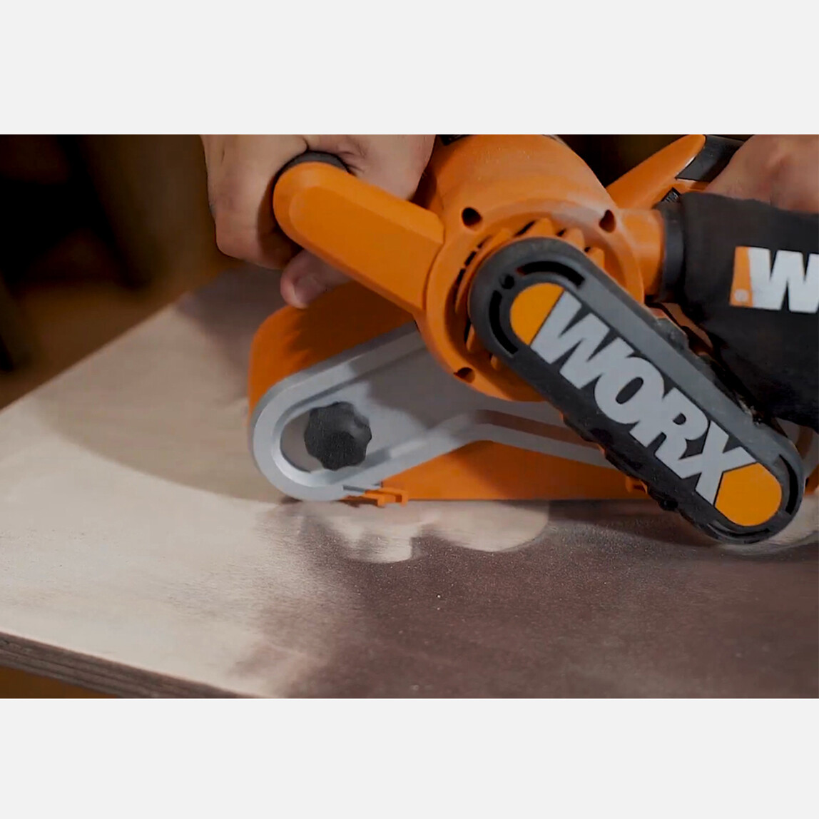    WORX WX661.1 950Watt Profesyonel Devir Ayarlı Tank Zımpara  