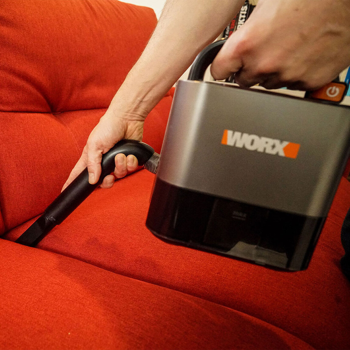    Worx WX030 30 W Esnek Hortumlu Profesyonel Kompakt Şarjlı Süpürge  