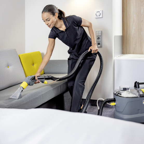 Karcher Puzzı 10/1 Profesyonel Halı ve Koltuk Yıkama 