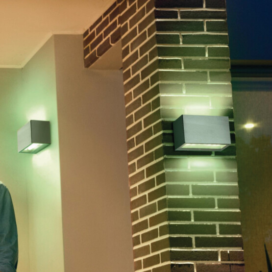 Smart Outd Wifi Brick Wide Rgb  