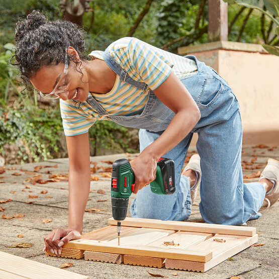 Bosch EasyDrill 18V-40 -Solo (Akü ve Şarj Cihazı Dahil Değildir.)