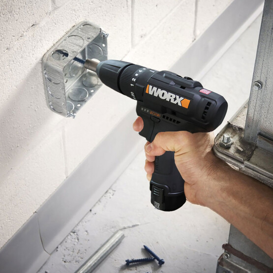 Worx WX121 12Volt/2.0Ah Li-ion Çift Akülü Kömürsüz Profesyonel Şarjlı Darbeli Matkap (5 Parça Aksesuarlı)