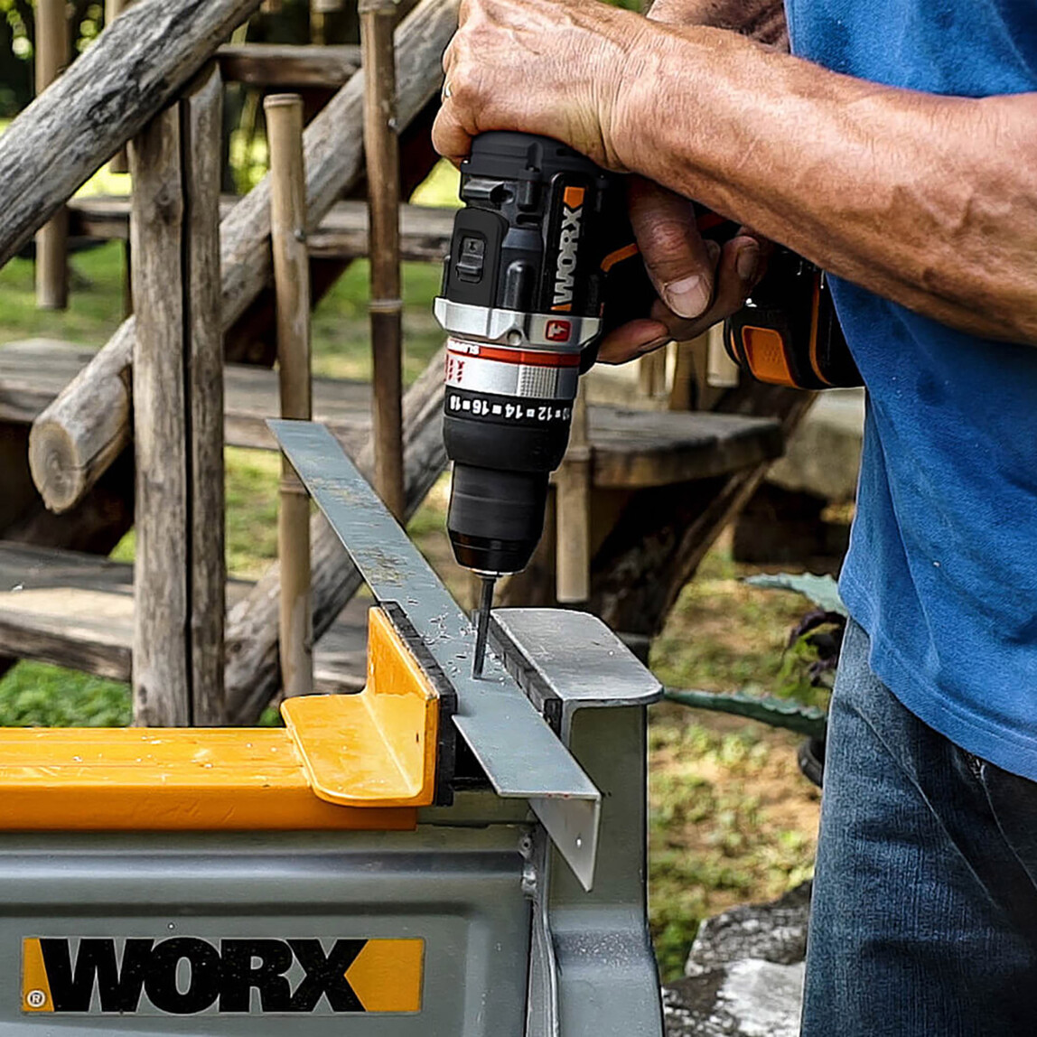    Worx WX-JCR 20Volt/2.0Ah Li-ion Çift Akülü Kömürsüz Profesyonel Darbeli Şarjlı Matkap  