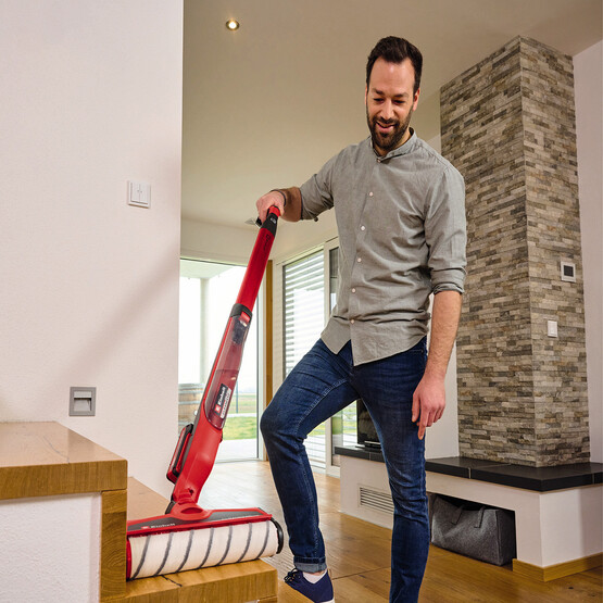 Einhell Cleanexxo Solo Akülü Sert Zemin Temizleyici (Akü ve Şarj Cihazı Dahil Değildir.)