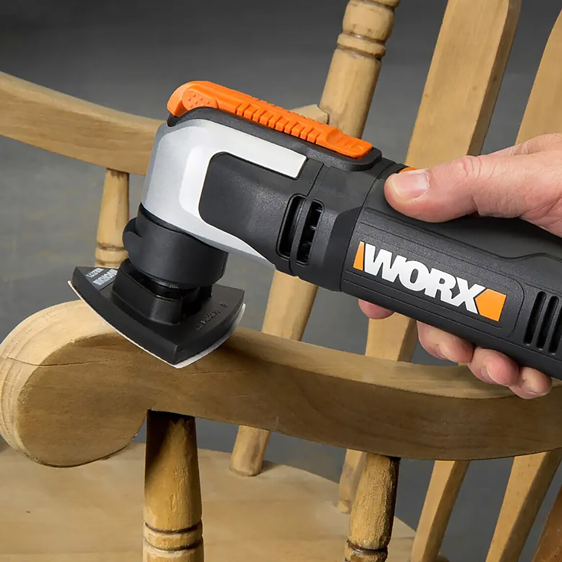    Worx WX686 250Watt Profesyonel Çok Amaçlı Devir Ayarlı Kesme Raspalama ve Zımpara + 19 Adet Aksesuar 