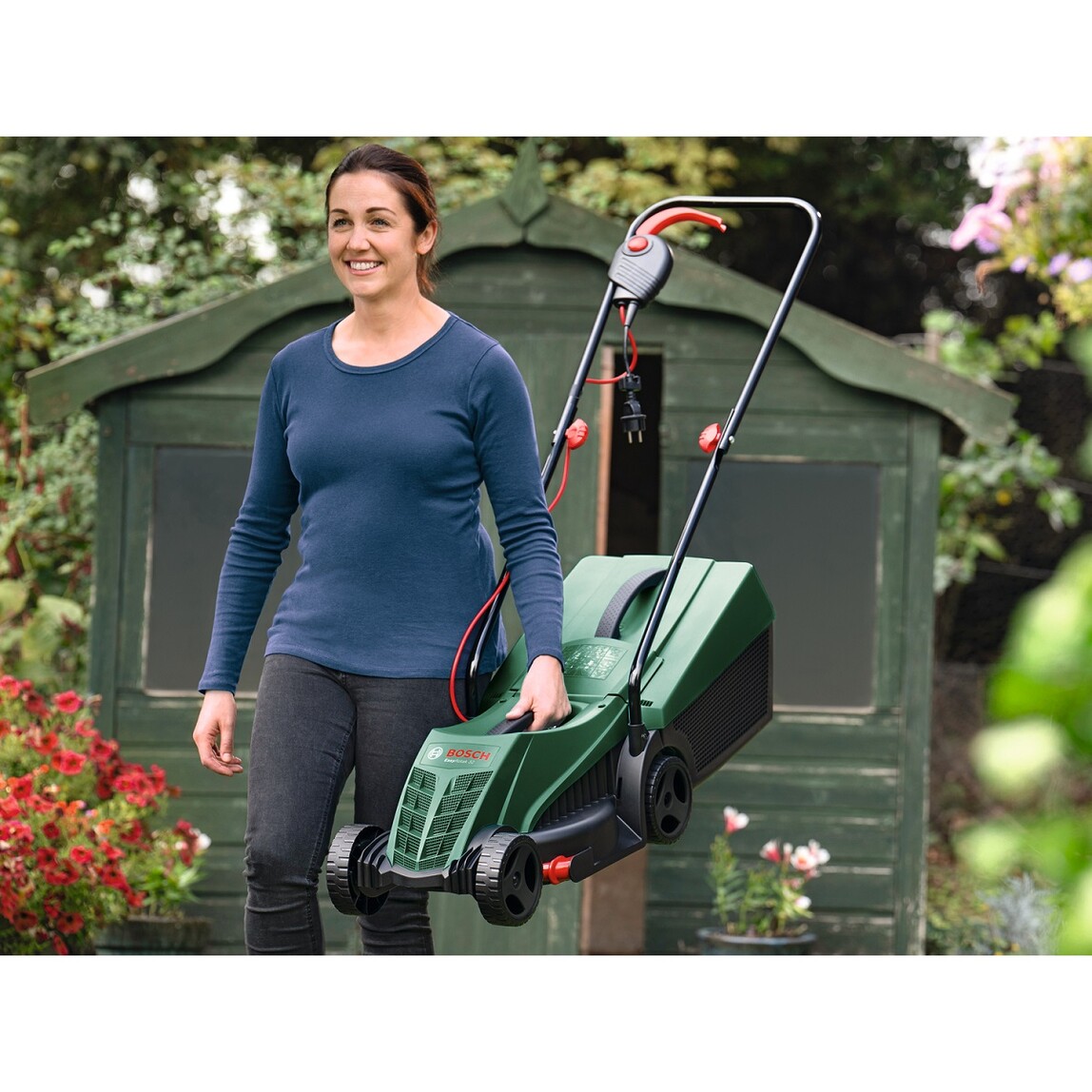    Bosch Easy Rotak 32-235 Çim Biçme Makinesi 