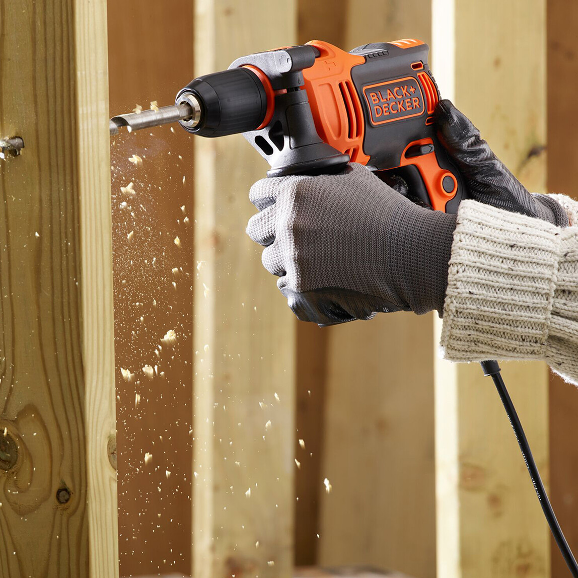    Black&Decker BEH710-QS 710W Darbeli Matkap 